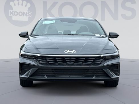New 2026 Hyundai Elantra Sport FWD image 11
