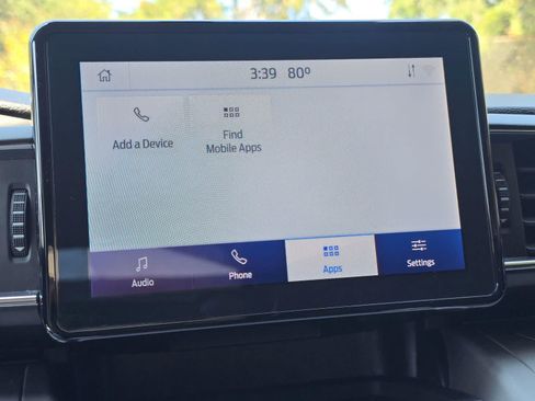 Used 2021 Ford Explorer XLT w/ Equipment Group 202A AWD/4WD image 14