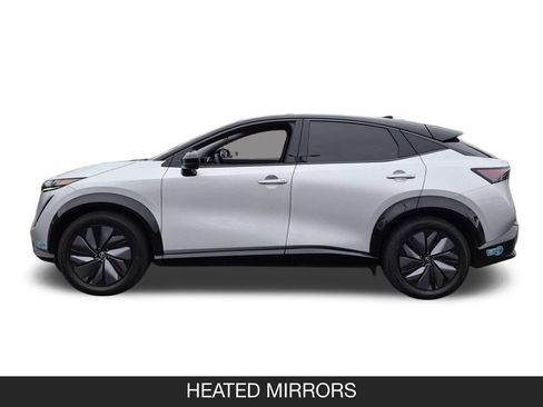 Used 2023 Nissan Ariya AWD image 5