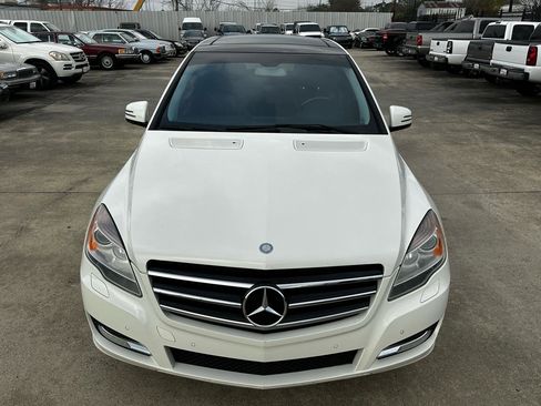 Used 2012 Mercedes-Benz R 350 4MATIC image 9