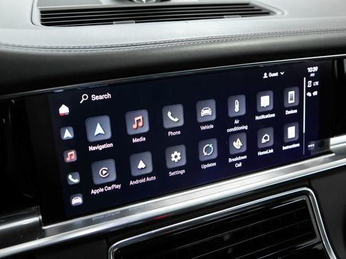 Certified 2023 Porsche Panamera RWD image 15