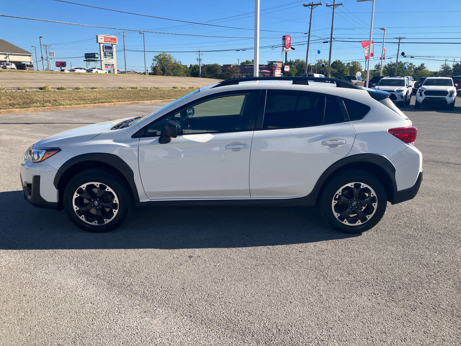 Used 2022 Subaru Crosstrek 2.0i AWD/4WD image 4