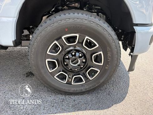New 2026 Ford F250 Platinum AWD/4WD image 32