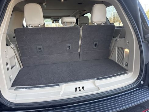 Used 2020 Lincoln Navigator Reserve w/ Luxury Package image 28