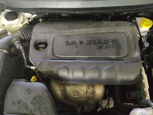 Used 2019 Jeep Cherokee Limited FWD image 30