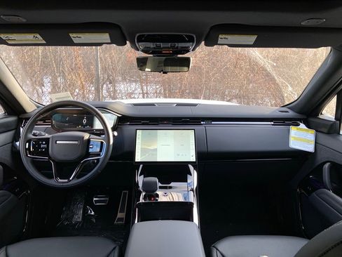New 2026 Land Rover Range Rover Sport Dynamic SE image 18