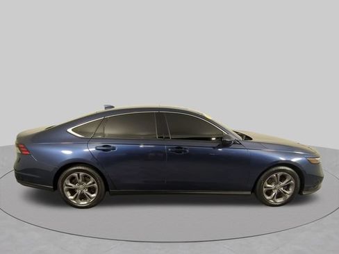 Used 2024 Honda Accord EX image 38