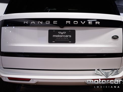 Used 2023 Land Rover Range Rover SE AWD/4WD image 17