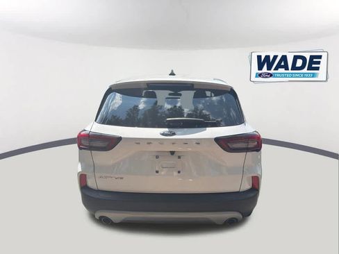 Used 2024 Ford Escape Active FWD image 8
