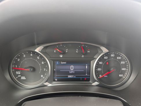 Used 2023 GMC Terrain SLE w/ Driver Convenience Package image 16