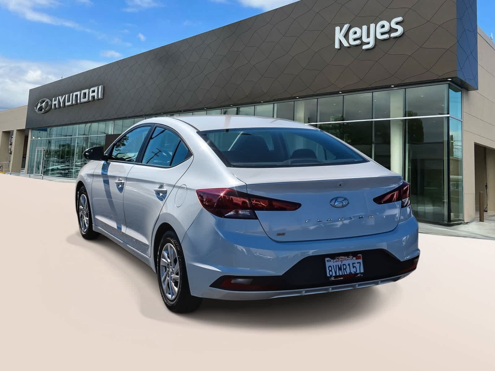 Used 2019 Hyundai Elantra SE w/ Cargo Package FWD image 7