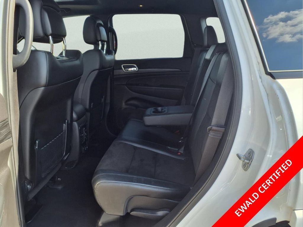 Used 2021 Jeep Grand Cherokee Altitude AWD/4WD image 25