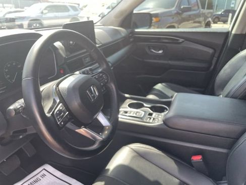 Certified 2025 Honda Pilot EX-L image 14