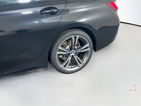 Used 2022 BMW 330e xDrive w/ Premium Package image 30