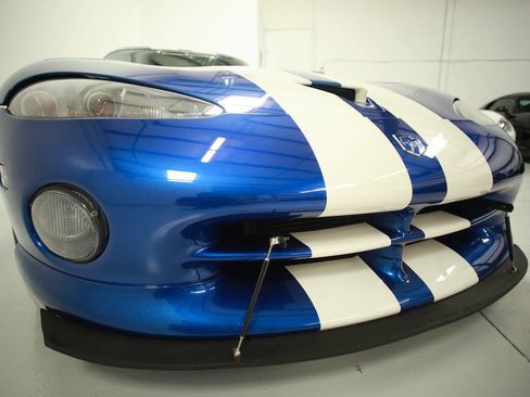 Used 1997 Dodge Viper GTS RWD image 11