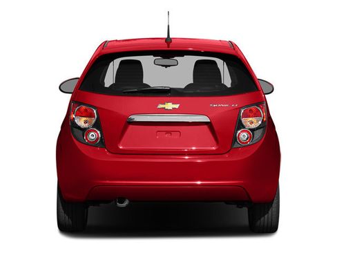 Used 2014 Chevrolet Sonic LT w/ LT Spring Promotional Package FWD image 8