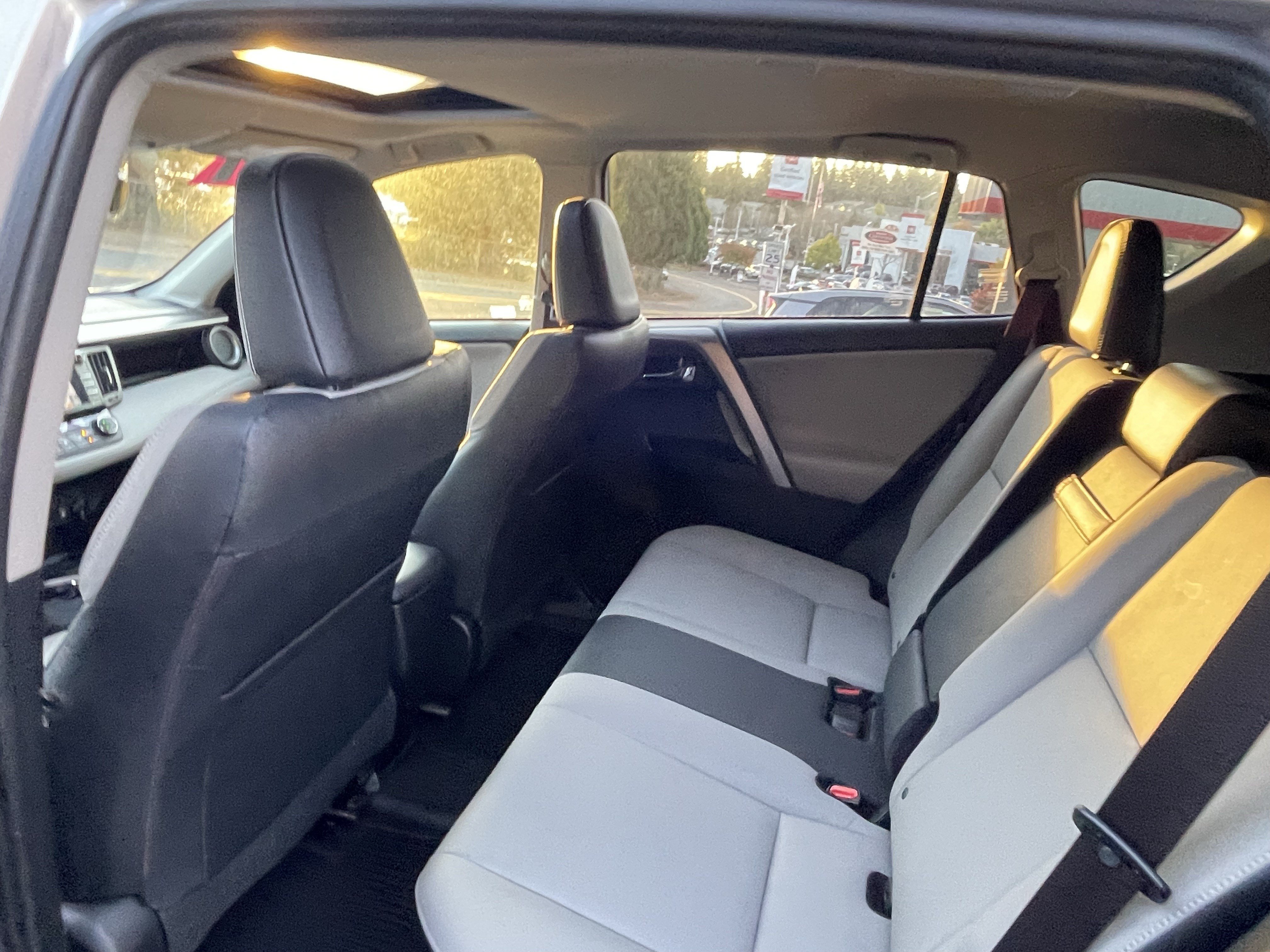 Used 2017 Toyota RAV4 Limited w/ All Weather Liner Package AWD/4WD image 12