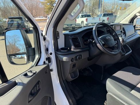 Used 2025 Ford Transit 250 Low Roof w/ Exterior Upgrade Package RWD image 14