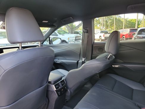 Used 2025 Lexus RX 350 FWD w/ Technology Package image 9