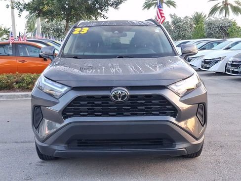 Used 2023 Toyota RAV4 XLE w/ Convenience Package FWD image 2