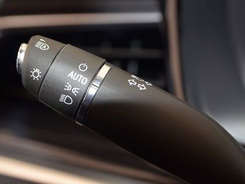 Used 2024 Cadillac XT5 Premium Luxury image 29