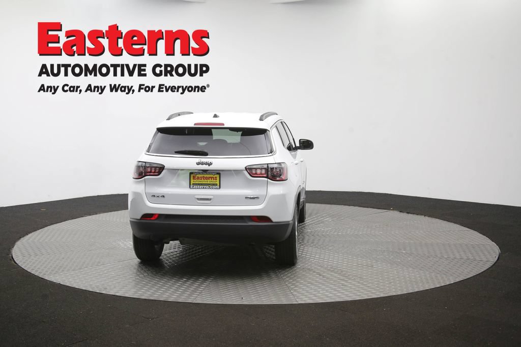 Used 2024 Jeep Compass Latitude AWD/4WD image 35