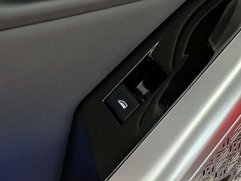 New 2027 BMW M5 w/ Carbon Package AWD/4WD image 27
