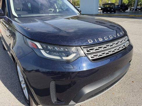 Used 2018 Land Rover Discovery HSE AWD/4WD image 14