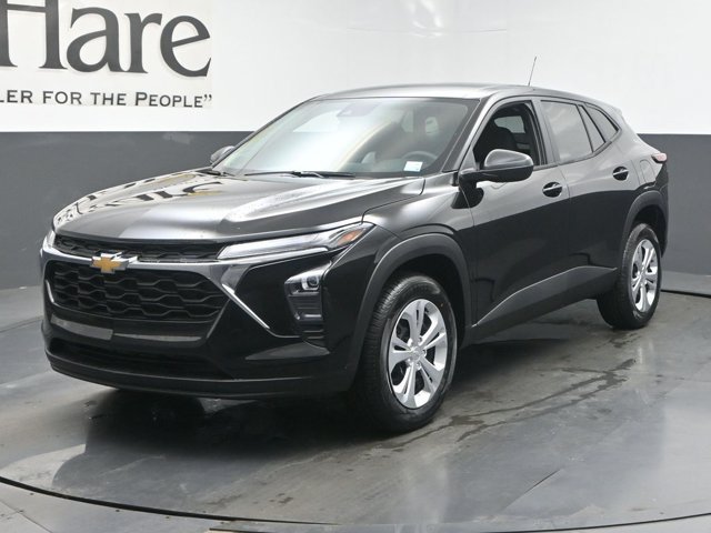 New 2026 Chevrolet Trax LS FWD image 12