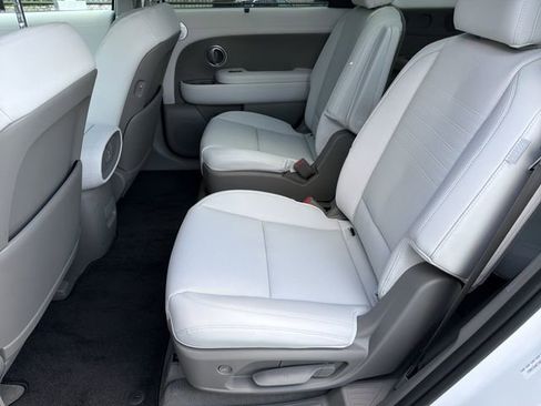 New 2026 Hyundai Palisade Limited FWD image 7