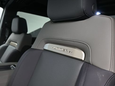New 2025 GMC Hummer EV 2X AWD/4WD image 20