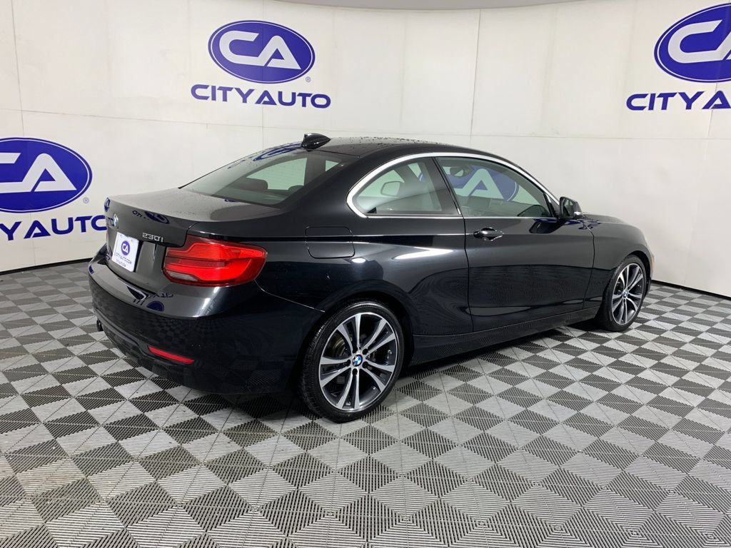 Used 2018 BMW 230i xDrive Coupe w/ Premium Package AWD/4WD image 3