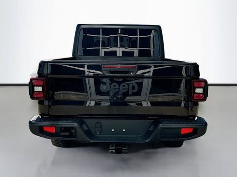 New 2026 Jeep Gladiator Willys image 7