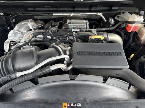 Used 2022 Chevrolet Silverado 3500 LTZ w/ LTZ Convenience Package AWD/4WD image 34