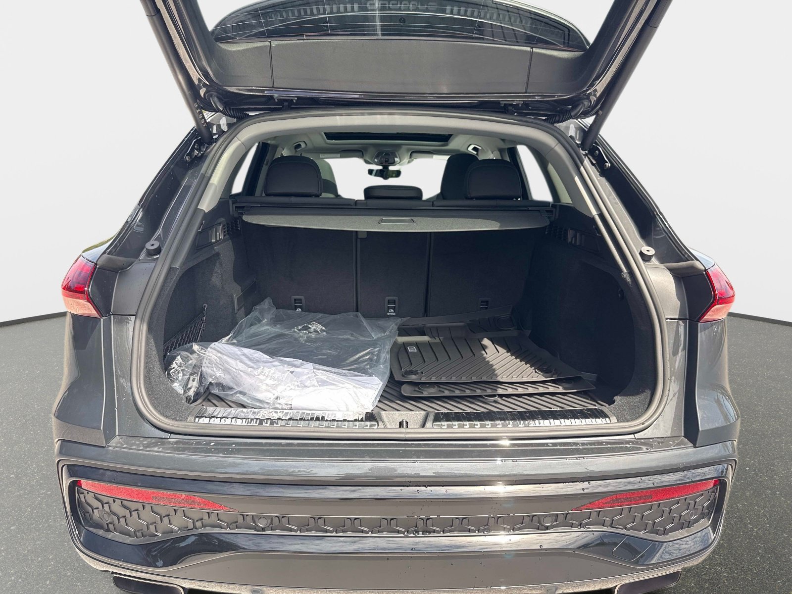 New 2026 Audi Q5 Premium Plus AWD/4WD image 9