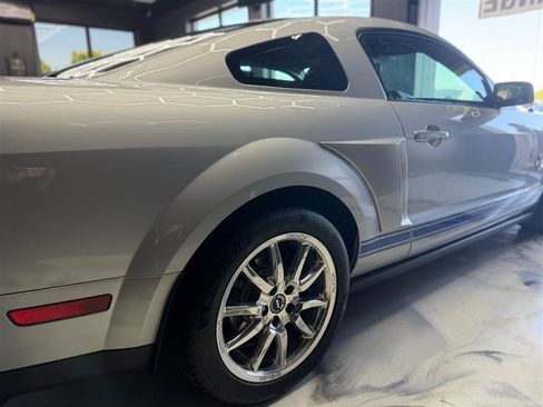 Used 2008 Ford Mustang Shelby GT500 RWD image 30