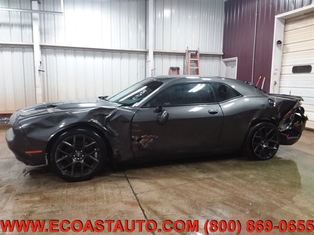 Used 2018 Dodge Challenger R/T w/ Blacktop Package RWD image 6