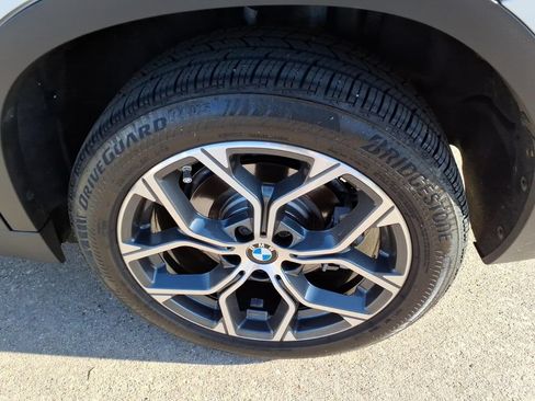 Used 2023 BMW X2 sDrive28i w/ Convenience Package FWD image 22