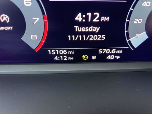 Used 2022 Audi Q3 2.0T Premium image 32