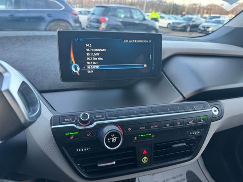 Used 2014 BMW i3 w/ Range Extender image 34