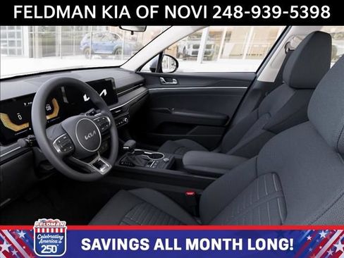 New 2026 Kia K5 LXS FWD image 17