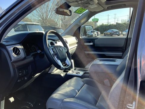 Used 2020 Toyota Tundra Limited w/ Limited Premium Package image 6