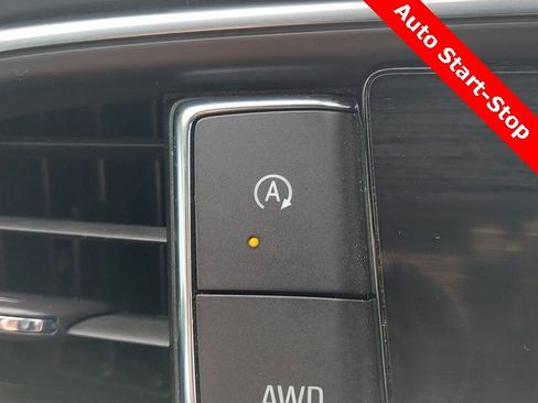 Used 2024 Buick Enclave Premium image 23