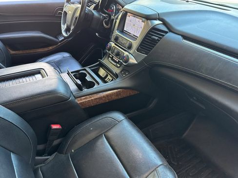 Used 2018 Chevrolet Tahoe Premier AWD/4WD image 19