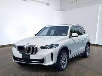 Used 2024 BMW X5 xDrive40i w/ Premium Package AWD/4WD video 1