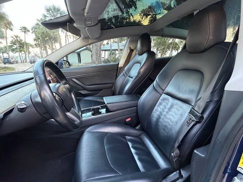 Used 2018 Tesla Model 3 Long Range RWD image 4