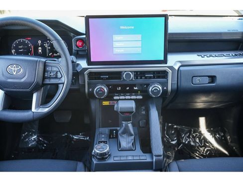 Used 2026 Toyota Tacoma TRD Off-Road w/ TRD Off Road Upgrade Package AWD/4WD image 13