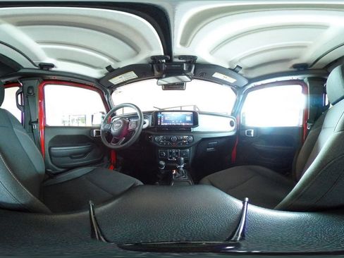 Used 2025 Jeep Wrangler Unlimited Sport AWD/4WD image 41