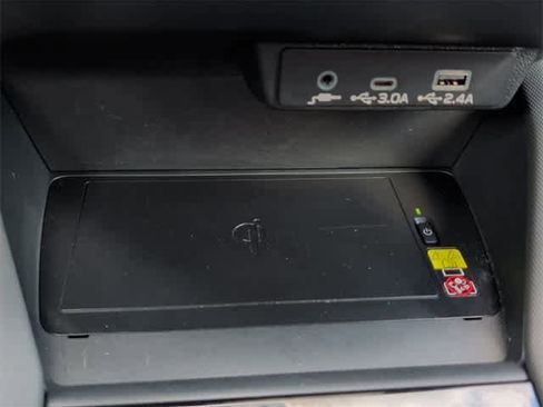 Certified 2025 Subaru Forester Limited w/ Protection Package image 31