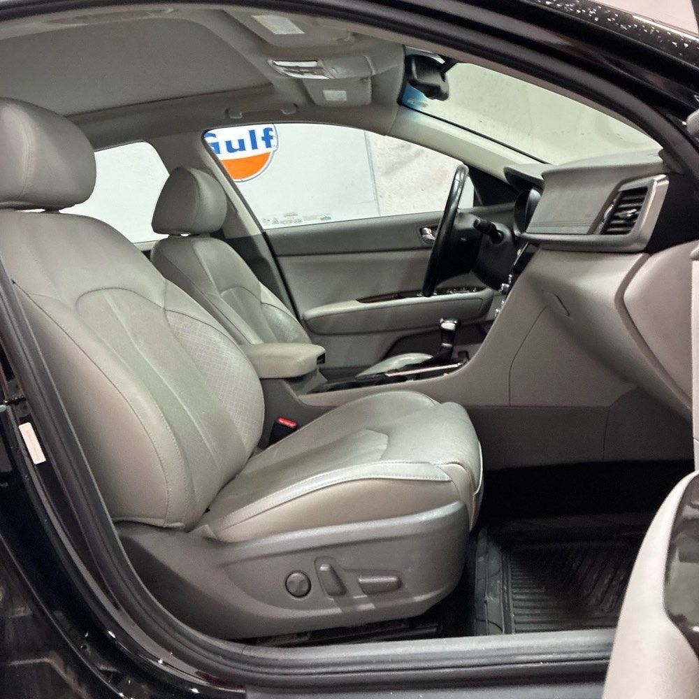 Used 2018 Kia Optima EX w/ Technology Package FWD image 6